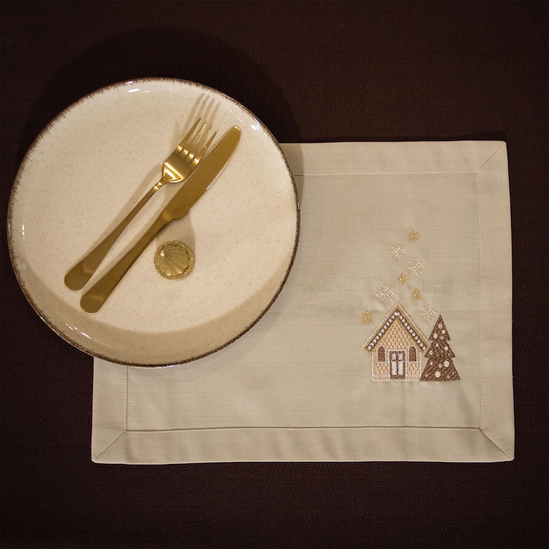 Christmas linen placemat with embroidery, Winter table setting mat, Holiday table decor, Embroidered napkin mat, Rustic festive table