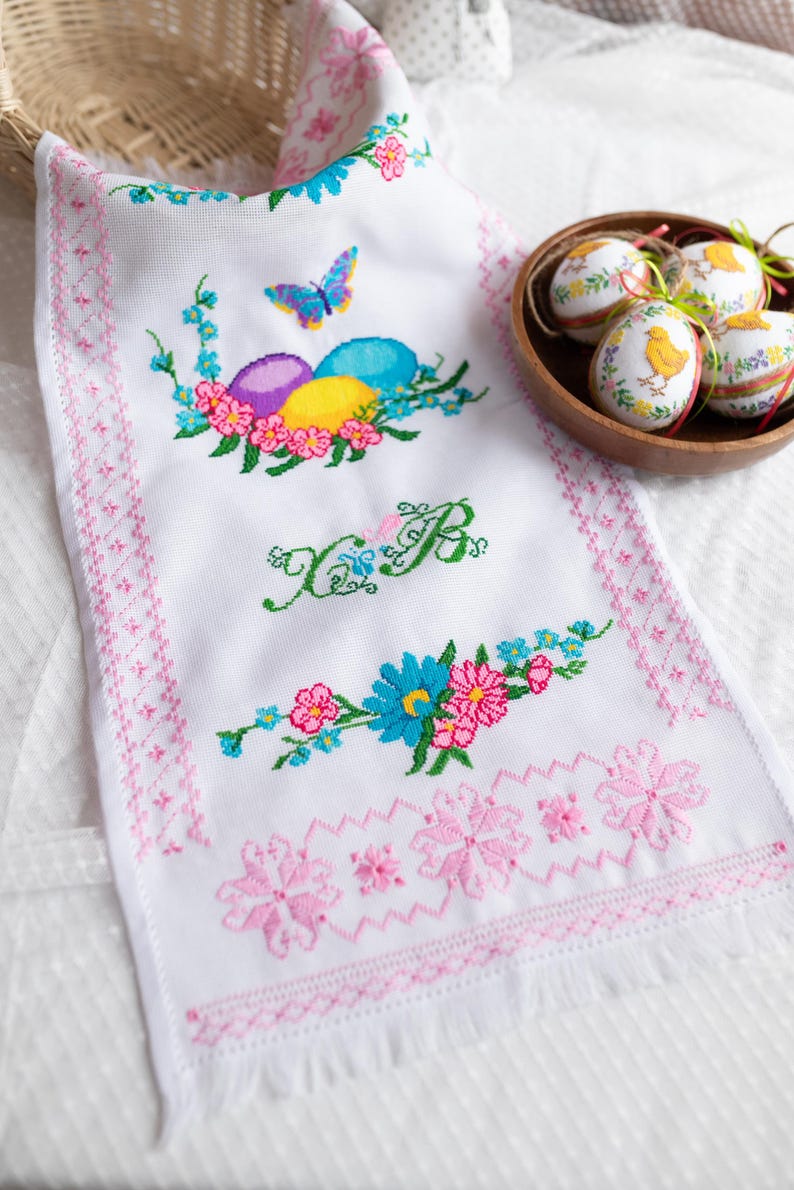 Embroidered Pascha basket cover, Handmade Orthodox Easter towel, Cross stitch rushnyk with Easter eggs & floral motifs, Slavic holiday decor